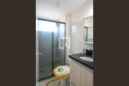 Apartamento à venda com 50m², 2 quartos e 1 vaga Apartamento à venda com 50m², 2 quartos e 1 vagaBanheiro