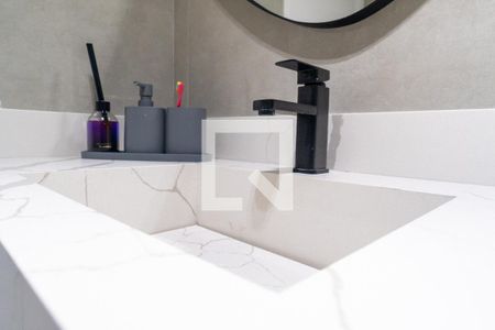 Apartamento à venda com 64m², 2 quartos e 1 vagaBanheiro Social Detalhe