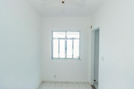 Casa à venda com 199m², 2 quartos e 2 vagas Casa à venda com 199m², 2 quartos e 2 vagasQuarto de Serviço