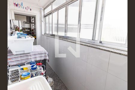 Apartamento à venda com 148m², 3 quartos e 1 vaga Apartamento à venda com 148m², 3 quartos e 1 vagaÁrea de Serviço
