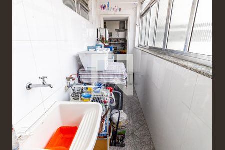 Apartamento à venda com 148m², 3 quartos e 1 vaga Apartamento à venda com 148m², 3 quartos e 1 vagaÁrea de Serviço