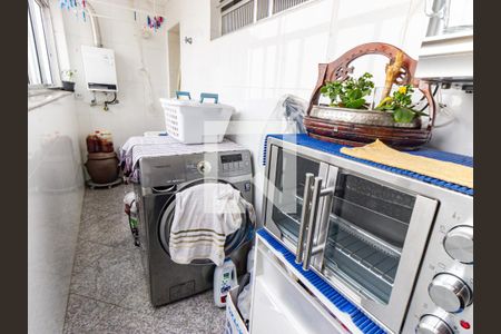 Apartamento à venda com 148m², 3 quartos e 1 vaga Apartamento à venda com 148m², 3 quartos e 1 vagaÁrea de Serviço