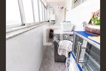 Apartamento à venda com 148m², 3 quartos e 1 vaga Apartamento à venda com 148m², 3 quartos e 1 vagaÁrea de Serviço