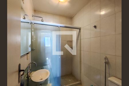 Apartamento à venda com 60m², 1 quarto e 1 vaga Apartamento à venda com 60m², 1 quarto e 1 vagaBanheiro Corredor
