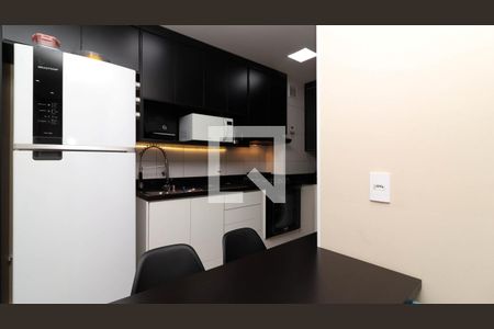 Apartamento à venda com 34m², 2 quartos e sem vaga Apartamento à venda com 34m², 2 quartos e sem vagaCozinha e Área de Serviço