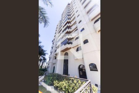 Apartamento para alugar com 123m², 3 quartos e 3 vagasFachada