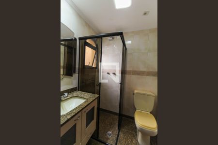 Apartamento para alugar com 123m², 3 quartos e 3 vagasBanheiro Da Suíte 2