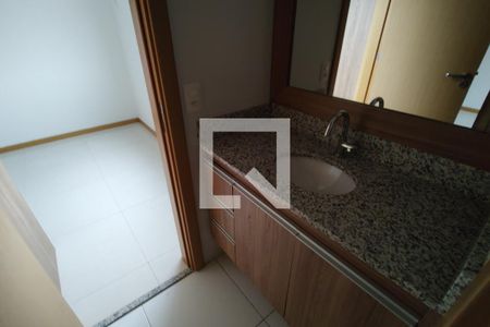 Apartamento à venda com 92m², 3 quartos e 2 vagasBanheiro dos quartos 1 e 2