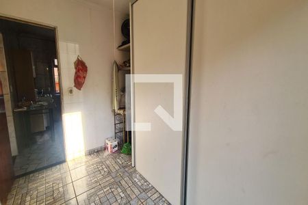 Quarto 2 de apartamento para alugar com 2 quartos, 45m² em Conjunto Habitacional Teotonio Vilela, São Paulo
