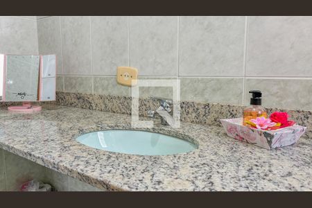 Apartamento à venda com 89m², 2 quartos e 2 vagas Apartamento à venda com 89m², 2 quartos e 2 vagasBanheiro da Suíte
