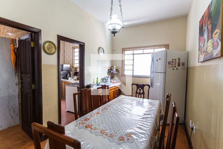 Casa à venda com 300m², 5 quartos e 3 vagasCopa