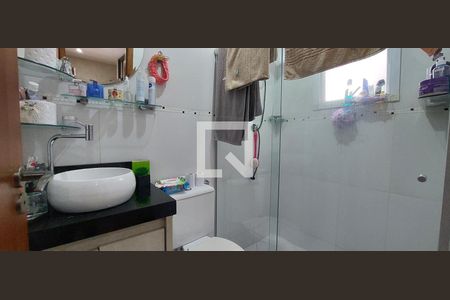 Apartamento à venda com 160m², 2 quartos e 2 vagasBanheiro Quarto 1 suíte