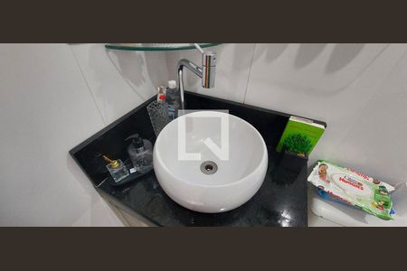 Apartamento à venda com 160m², 2 quartos e 2 vagasBanheiro Quarto 1 suíte