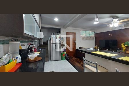 Apartamento à venda com 160m², 2 quartos e 2 vagasCozinha