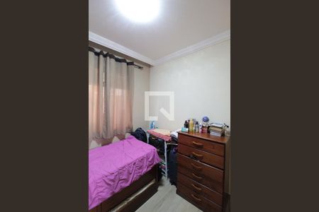 Apartamento à venda com 180m², 3 quartos e 2 vagasQuarto 2