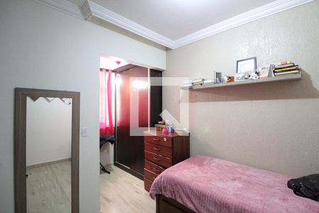 Apartamento à venda com 180m², 3 quartos e 2 vagasQuarto 1