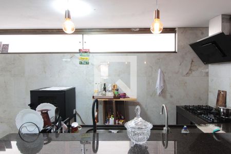 Apartamento à venda com 180m², 3 quartos e 2 vagasCozinha