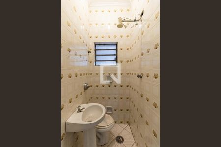 Casa à venda com 125m², 3 quartos e 2 vagas Casa à venda com 125m², 3 quartos e 2 vagasBanheiro Salão de Festas