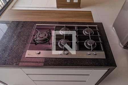 Apartamento à venda com 130m², 2 quartos e 3 vagas Apartamento à venda com 130m², 2 quartos e 3 vagasCozinha - Chuveiro