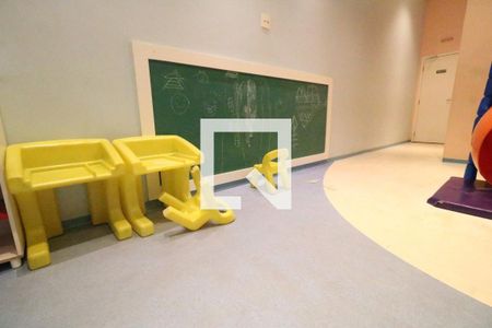 Apartamento à venda com 130m², 2 quartos e 3 vagas Apartamento à venda com 130m², 2 quartos e 3 vagasBrinquedoteca