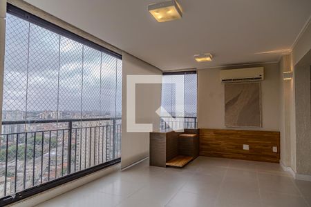 Apartamento à venda com 130m², 2 quartos e 3 vagas Apartamento à venda com 130m², 2 quartos e 3 vagasvaranda