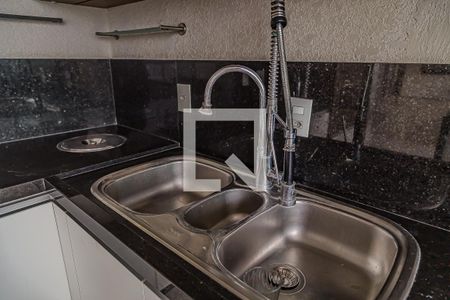 Apartamento à venda com 130m², 2 quartos e 3 vagas Apartamento à venda com 130m², 2 quartos e 3 vagasCozinha - Pia