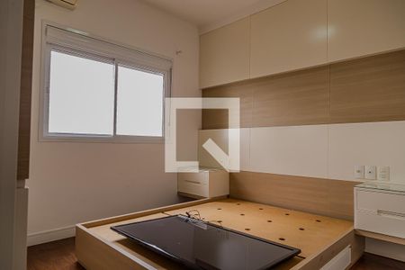Apartamento à venda com 130m², 2 quartos e 3 vagas Apartamento à venda com 130m², 2 quartos e 3 vagasSuíte