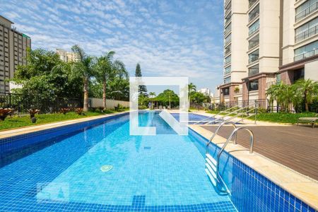 Apartamento à venda com 130m², 2 quartos e 3 vagas Apartamento à venda com 130m², 2 quartos e 3 vagasPiscina