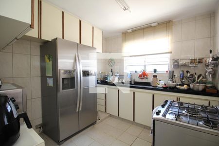 Casa à venda com 175m², 3 quartos e 2 vagasCozinha
