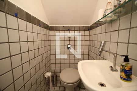 Casa à venda com 175m², 3 quartos e 2 vagasLavabo