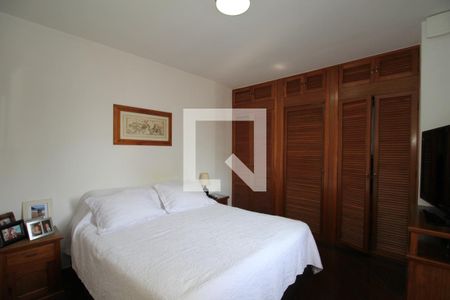 Casa à venda com 175m², 3 quartos e 2 vagasQuarto 1