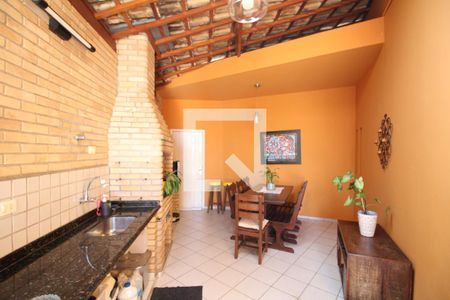 Casa à venda com 175m², 3 quartos e 2 vagasÁrea Gourmet