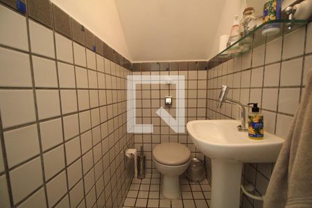 Casa à venda com 175m², 3 quartos e 2 vagasLavabo