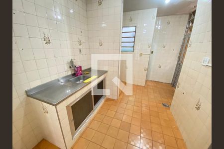 Casa à venda com 100m², 3 quartos e 1 vaga Casa à venda com 100m², 3 quartos e 1 vagaCozinha