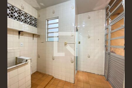 Casa à venda com 100m², 3 quartos e 1 vaga Casa à venda com 100m², 3 quartos e 1 vagaÁrea de Serviço