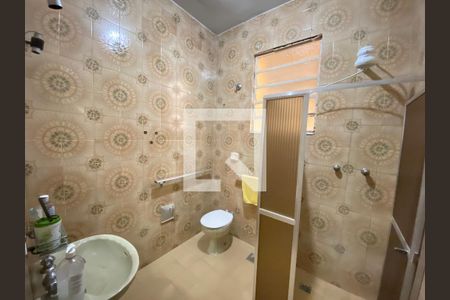 Casa à venda com 100m², 3 quartos e 1 vaga Casa à venda com 100m², 3 quartos e 1 vagaBanheiro 2