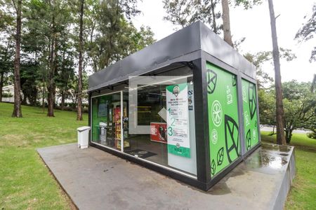 Casa à venda com 400m², 5 quartos e 6 vagas Casa à venda com 400m², 5 quartos e 6 vagasMercado