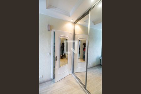 Casa à venda com 400m², 5 quartos e 6 vagas Casa à venda com 400m², 5 quartos e 6 vagasCloset da suíte 1