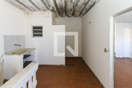 Casa à venda com 300m², 4 quartos e 6 vagas Casa à venda com 300m², 4 quartos e 6 vagasÁrea de Serviço