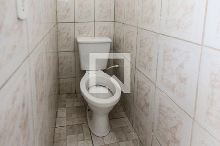 Casa à venda com 300m², 4 quartos e 6 vagas Casa à venda com 300m², 4 quartos e 6 vagasLavabo