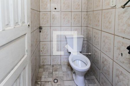 Casa à venda com 300m², 4 quartos e 6 vagas Casa à venda com 300m², 4 quartos e 6 vagasLavabo