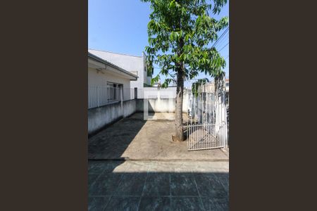 Casa à venda com 300m², 4 quartos e 6 vagas Casa à venda com 300m², 4 quartos e 6 vagasGaragem