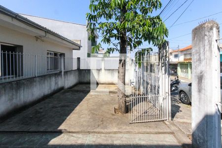 Casa à venda com 300m², 4 quartos e 6 vagas Casa à venda com 300m², 4 quartos e 6 vagasGaragem