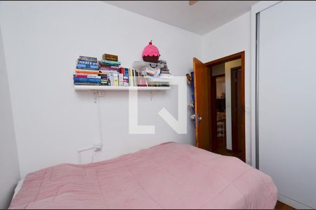 Apartamento à venda com 100m², 3 quartos e 1 vagaQuarto3