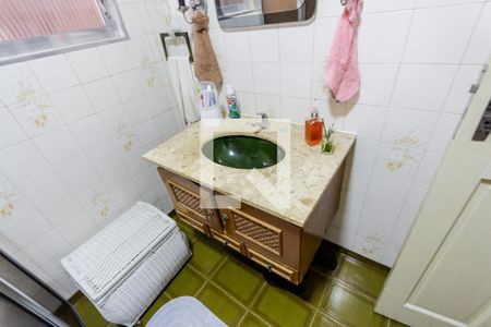 Casa à venda com 300m², 2 quartos e 4 vagas Casa à venda com 300m², 2 quartos e 4 vagasPia