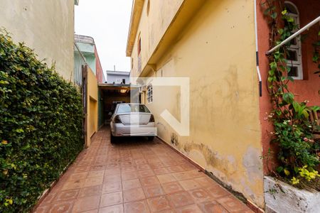 Casa à venda com 300m², 2 quartos e 4 vagas Casa à venda com 300m², 2 quartos e 4 vagasGaragem
