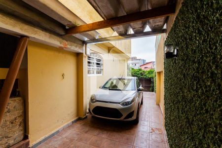 Casa à venda com 300m², 2 quartos e 4 vagas Casa à venda com 300m², 2 quartos e 4 vagasGaragem