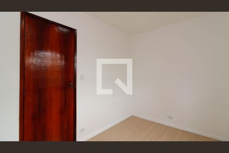Casa à venda com 264m², 3 quartos e 3 vagas Casa à venda com 264m², 3 quartos e 3 vagasQuarto 2