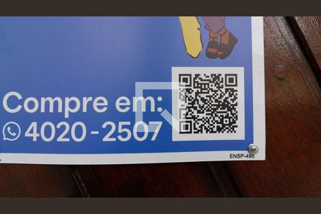 Casa à venda com 264m², 3 quartos e 3 vagas Casa à venda com 264m², 3 quartos e 3 vagasPlaca