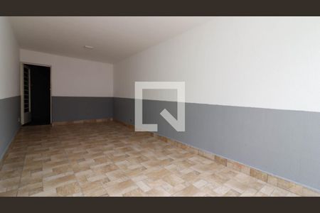 Casa à venda com 264m², 3 quartos e 3 vagas Casa à venda com 264m², 3 quartos e 3 vagasGaragem